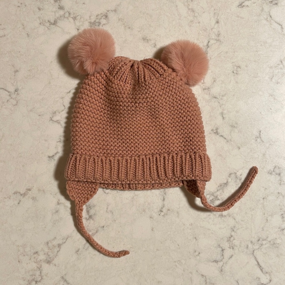 Knit Pom knit hat 6-12mo